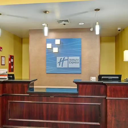 Holiday Inn Express Hotel & Suites Christiansburg By Ihg-2